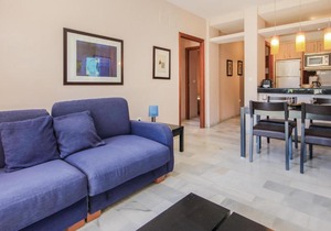 Awesome Apartment In Mijas Costa With 2 Bedrooms, Outdoor Swimming Pool And Wifi