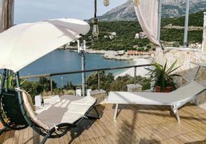 Awesome Apartment In Utjeha With Wifi