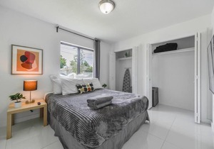 Awesome Duplex 3 Bedrooms 2 bathrooms