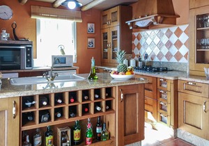Awesome home in Algatocín