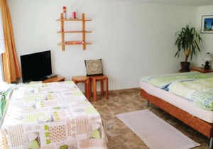 Awesome home in Bresewitz with WiFi