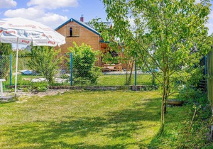 Awesome home in Dzwirzyno with WiFi