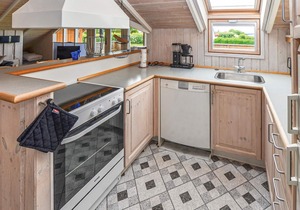 Awesome home in Egernsund with WiFi
