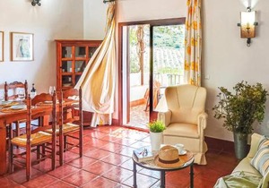 Awesome Home In Estepa With Kitchenette