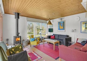 Awesome Home In Fårevejle With Kitchen