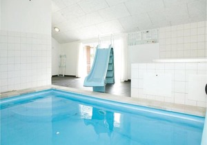 Awesome Home In Løkken With Sauna