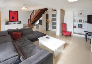 Awesome Home In La Gaude With Kitchen