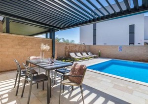 Awesome Home In Peroj With Sauna