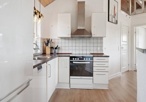 Awesome home in Skjern with WiFi