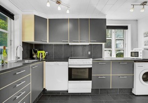 Awesome home in Toftlund with kitchen