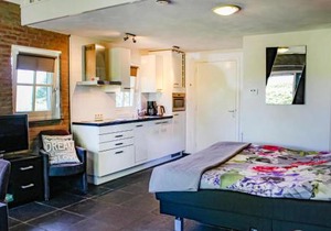 Awesome Home In Udenhout With Wifi