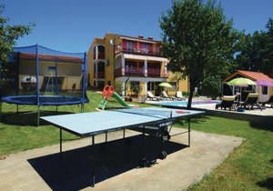 Awesome Home In Vinez With House A Panoramic View