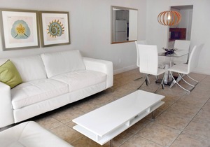 Awesome Key Biscayne Getaway! 2 Great Rooms, Beach Access, Pool, Free Parking