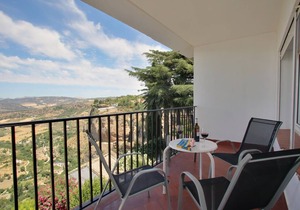 AWESOME VIEWS & LOCATION IN OLD TOWN