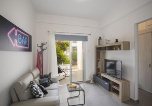Ayios Elias Alice Suite