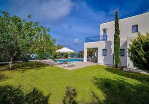 Azzurro Holiday Villas