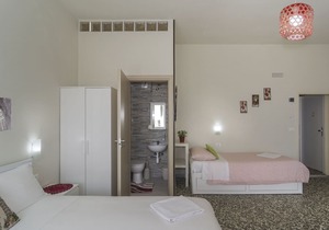 B&B Aliante & 2 Quadruple rooms Pisa-Tuscany