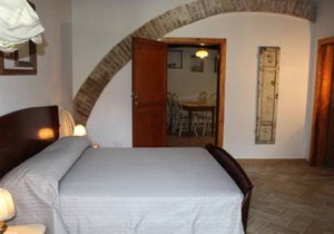 B&B CASTELLO GIRASOLE - Brown Apartment