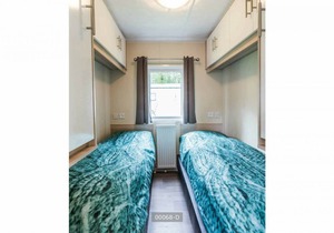B Mobile home 6 people