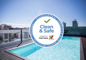 B04 - Luxury 2 Bed with Top Terrace Pool