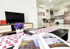 B2510 Paradigm mall 2BR 6Pax Wifi Tvbox NETFLIX! Prime Area The Platino By STAY