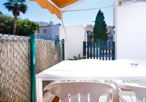 BA Suite (2 double rooms)