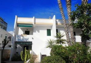 Baia Verde Apartments
