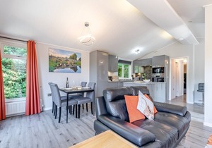 Bakewell Deluxe Lodge