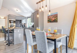 Bakewell Deluxe Lodge Pet Friendly