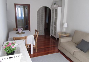 Bakio Txakoli by Aston Rentals