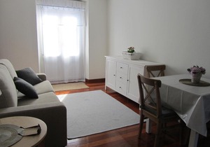 Bakio Txakoli by Aston Rentals