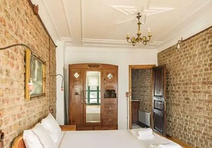 Balat Heritage Close to Iconic Spots