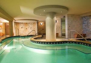 Banff Caribou Lodge & Spa