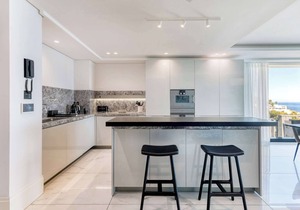 Bantry Bay Allure - Luxury Apt with the best views