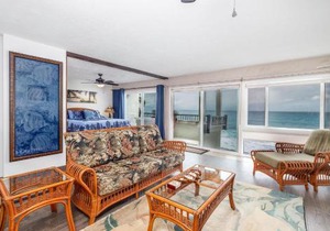 Banyan Tree 404D