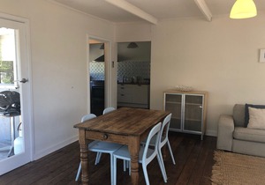 Barefoot Beach Cottage