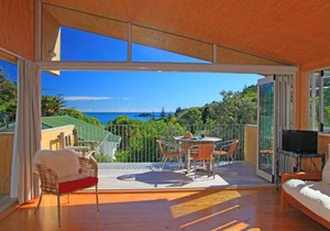 Barefoot Spirit - Stay Waiheke