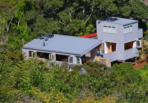 Barefoot Spirit - Stay Waiheke