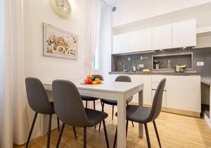 Bargello Modern apartment