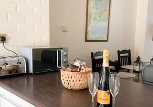 Battersea Wharf is a stunning 3 bedroom townhouse in the heart of Battersea