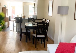 Battersea Wharf is a stunning 3 bedroom townhouse in the heart of Battersea