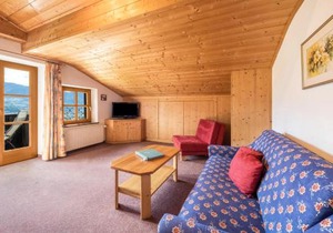 Baumgartnerhof Appartment Holunder