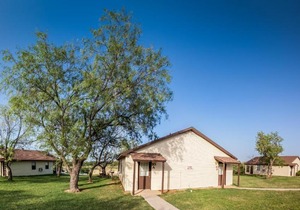 Bay Landing Camping Resort Cabin 9