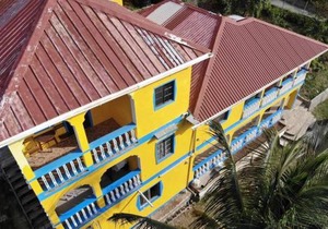 Bay View Studio Apartment 3C - Canouan Island