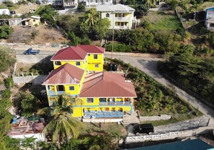 Bay View Studio Apartment 3B - Canouan Island