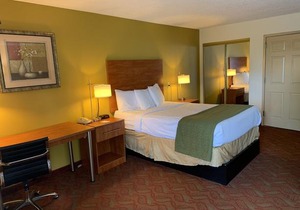 Baymont by Wyndham Cave City