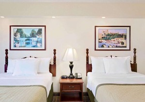 Baymont by Wyndham Georgetown Near Georgetown Marina