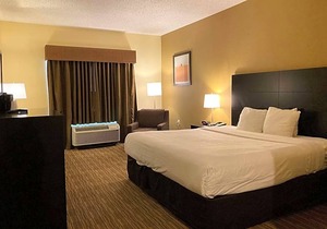 Baymont by Wyndham Houston North