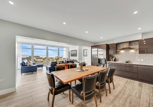 Bayview Downings - Luxury 4 Bedroom Penthouse