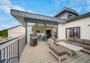 Bayview Downings - Luxury 4 Bedroom Penthouse